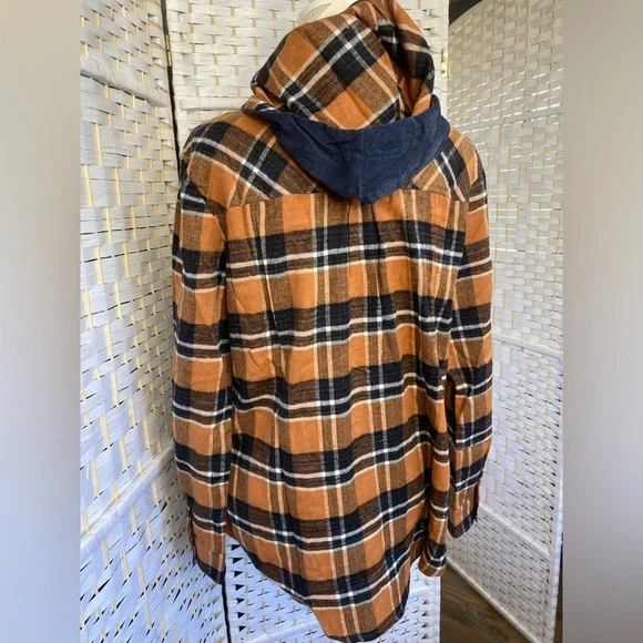 NWT Hem & Thread Starting Again Plaid Hooded Long Sleeve Flannel Top Navy/Camel - Picture 10 of 13